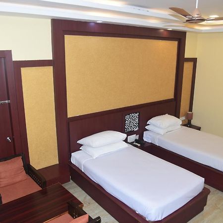 Indo Hokke Hotel ราจกี ภายนอก รูปภาพ