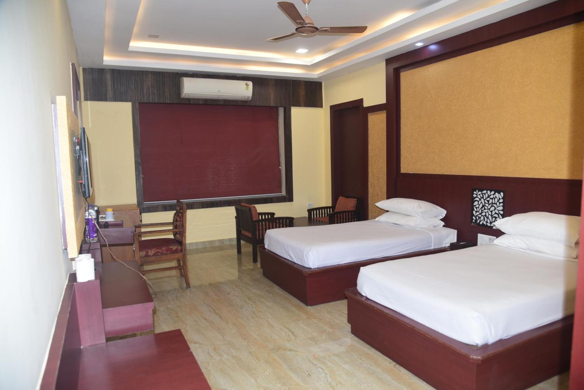 Indo Hokke Hotel ราจกี ภายนอก รูปภาพ