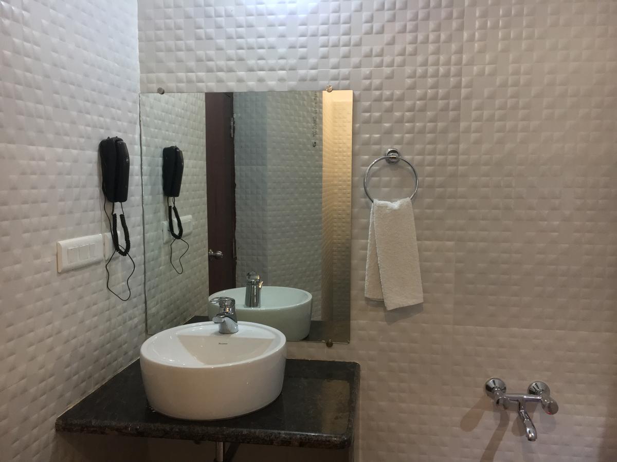 Indo Hokke Hotel ราจกี ภายนอก รูปภาพ