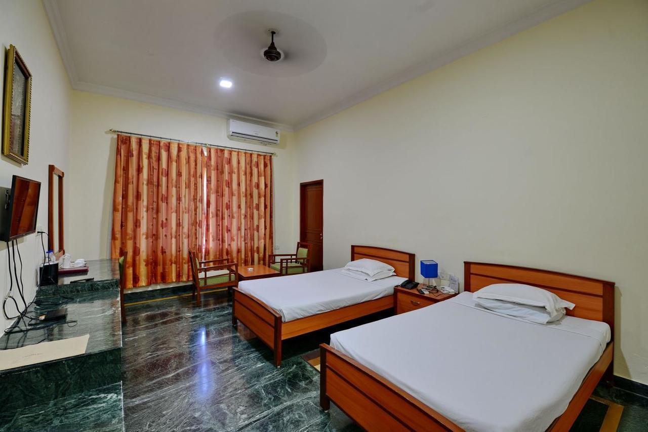 Indo Hokke Hotel ราจกี ภายนอก รูปภาพ